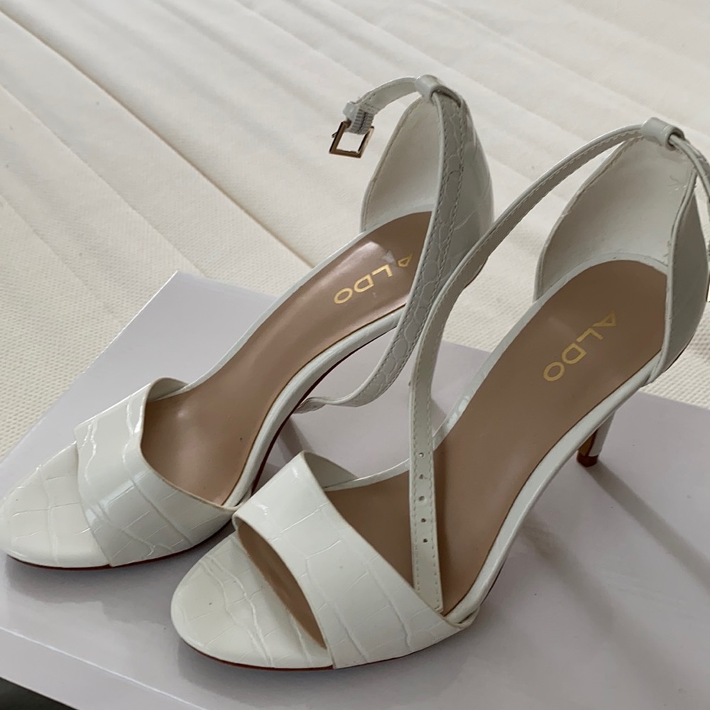 Aldo white heel